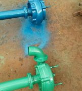 養(yǎng)殖場排污泵選擇之污水泵，立式絞刀抽糞泵