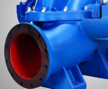 　　中開泵，一種采購單上面常見的一種泵類產(chǎn)品，或者說我們在一些投標(biāo)項(xiàng)目上面也能看到它的身影。那么到底什么樣的水泵我們稱其為中開泵呢?其實(shí)中開泵的型號也就那么幾種!  　　首先，中開泵就是我們常說的單級雙吸式離心泵，即：雙吸離心泵。此類水泵只能輸送清水，不能含有雜質(zhì)，他最大的特點(diǎn)便是流量很大，因此我們又稱其為大流量離心泵。(這里的大流量是指上千方每小時(shí)的出水量)  　　中開泵的常用型號分別為：S型、SH型。  　　知道了這種水泵的特點(diǎn)那么對于它的用途想必也是一目了然了，只要是您需要流量上千方揚(yáng)程不是很高而且輸送清水，那么您就可以選擇這種水泵了，它的價(jià)格我們陽光泵業(yè)是根據(jù)實(shí)際的參數(shù)決定。如果您需要的流量不是很大，那么您也可以選擇普通的管道離心泵就可以